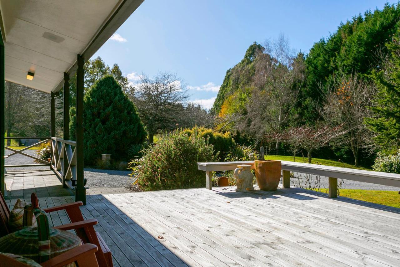 Lupin Lodge Bed & Breakfast Lac Lac Taupo Extérieur photo